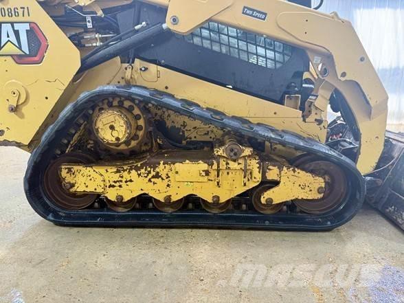 CAT 259D3 滑移轉向裝載機