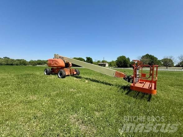 JLG 800S 伸縮臂高空作業車