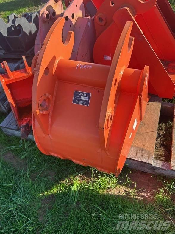 Kubota BT4584 滑移轉向裝載機