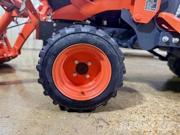 Kubota BX23S 反鏟裝載機