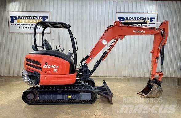 Kubota KX040-4 小型挖土機/掘鑿機<7t(小型挖掘機)