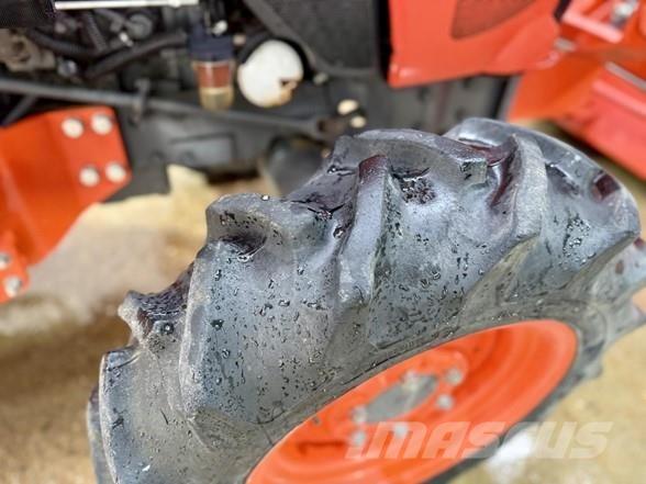 Kubota L2501 曳引機