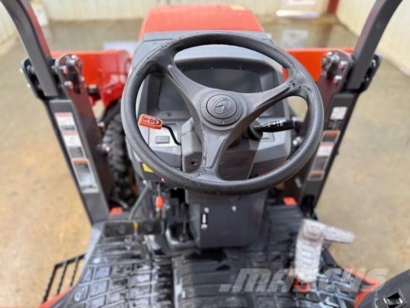 Kubota L47 反鏟裝載機