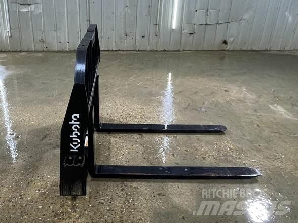 Kubota PFL4648 叉