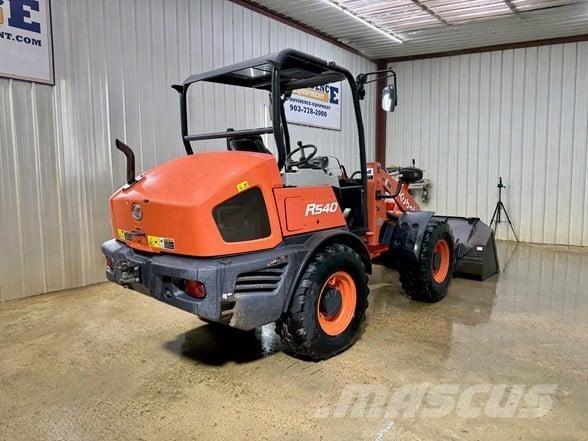 Kubota R540 輪胎式裝載機