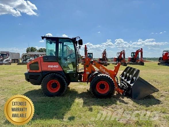 Kubota R640 輪胎式裝載機