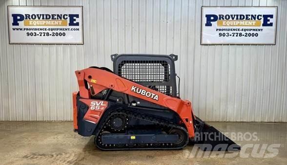 Kubota SVL65-2 滑移轉向裝載機