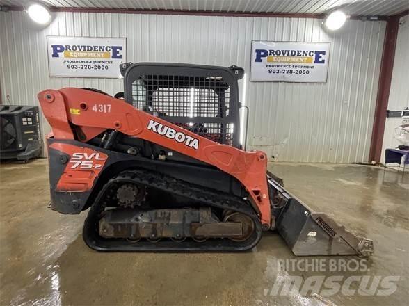 Kubota SVL75-2 滑移轉向裝載機