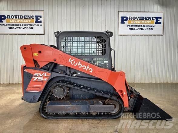 Kubota SVL75-2 滑移轉向裝載機