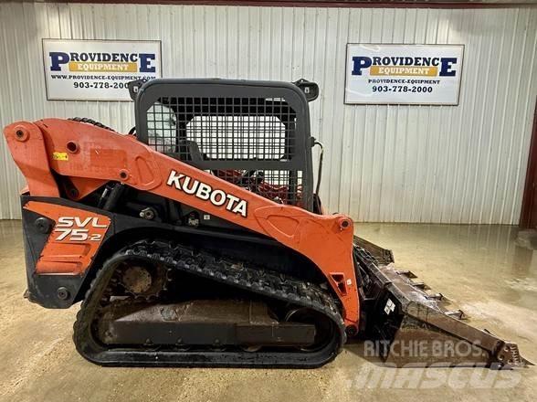 Kubota SVL75-2 滑移轉向裝載機