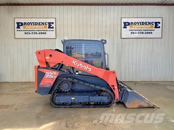 Kubota SVL75-2 滑移轉向裝載機