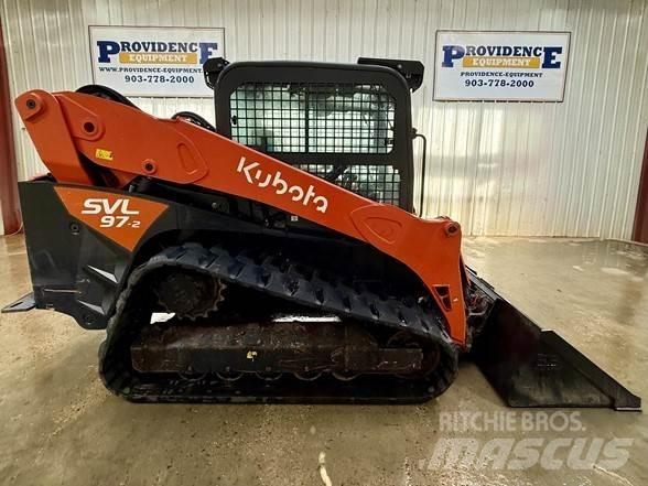 Kubota SVL97-2 滑移轉向裝載機