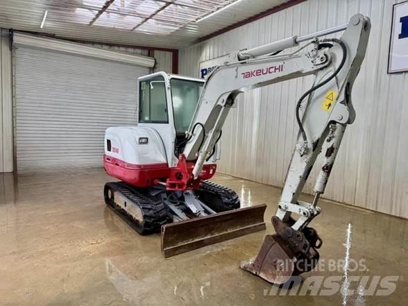 Takeuchi TB240 小型挖土機/掘鑿機<7t(小型挖掘機)