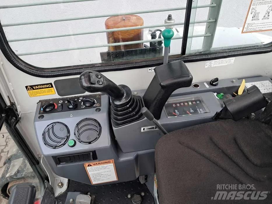 Takeuchi TB 153 FR 履帶式 挖土機/掘鑿機/挖掘機