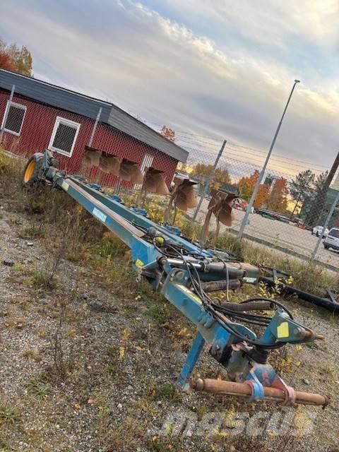 Överum CVL 682 H 雙向犁