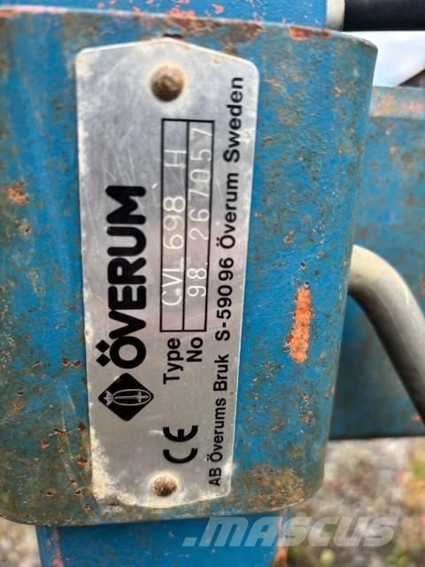 Överum CVL 682 H 雙向犁