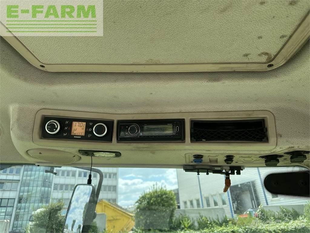 Fendt 718 vario 曳引機