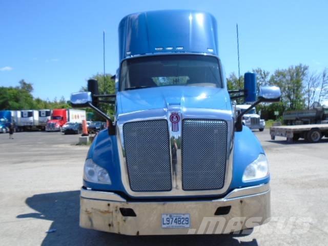 Kenworth T 680 曳引機組件