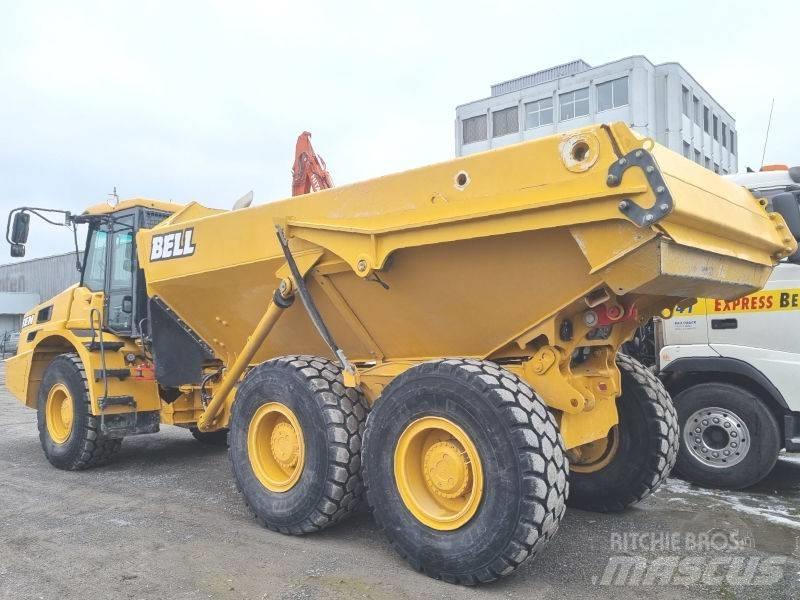 Bell B 25 E 鉸接式起吊車