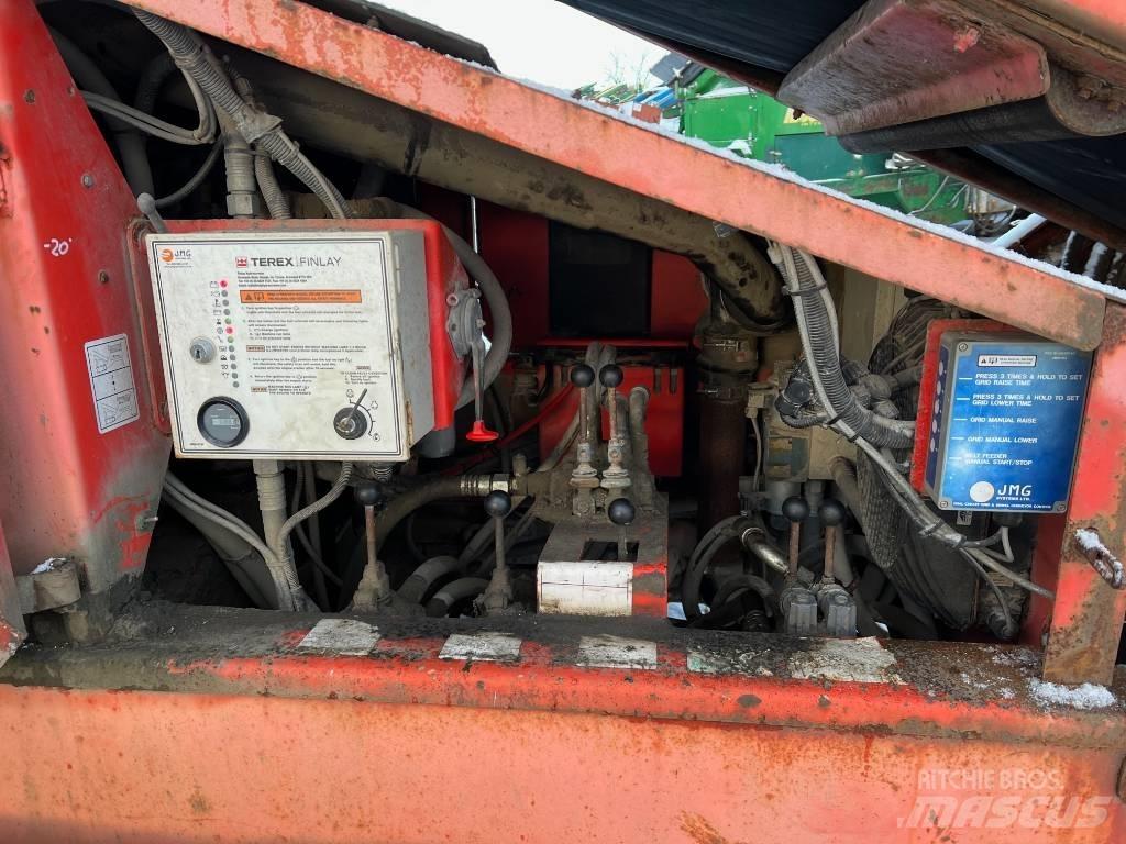 Terex Finlay 694 移動式篩選機