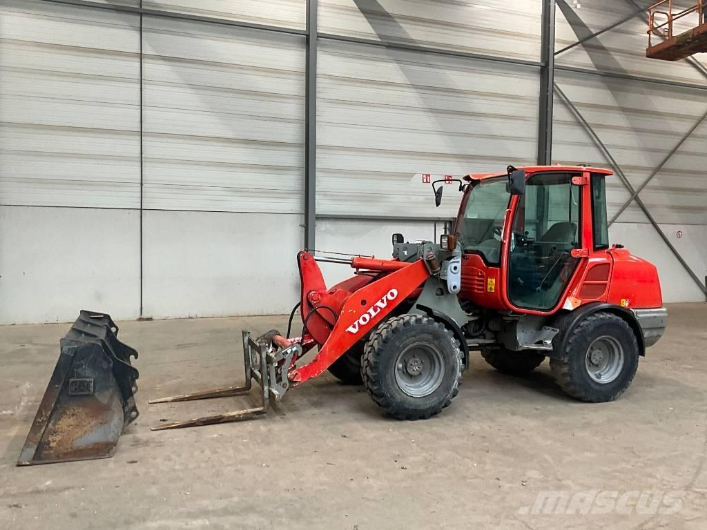 Volvo L 25 F 輪胎式裝載機