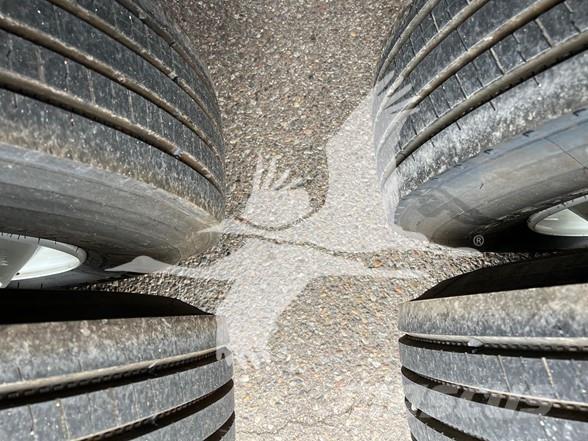 Utility 3000R 控溫式半拖車