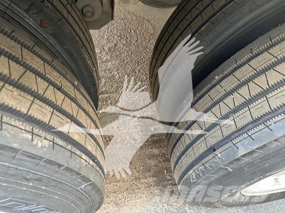 Utility 3000R 控溫式半拖車