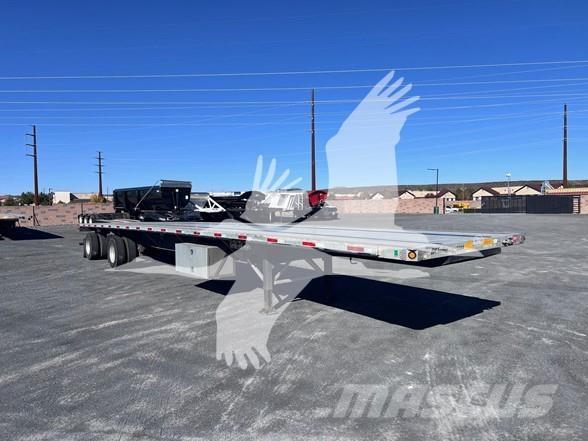 Utility 4000AE 平台/側卸半拖車