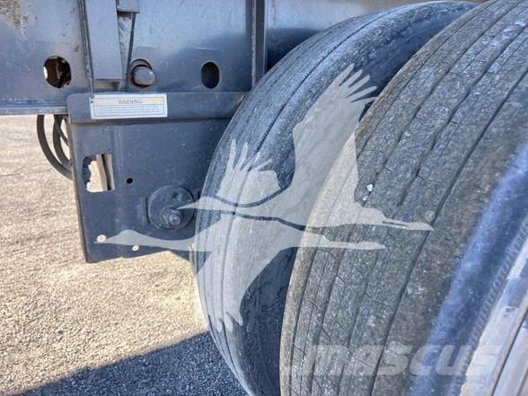 Utility 4000AE 平台/側卸半拖車