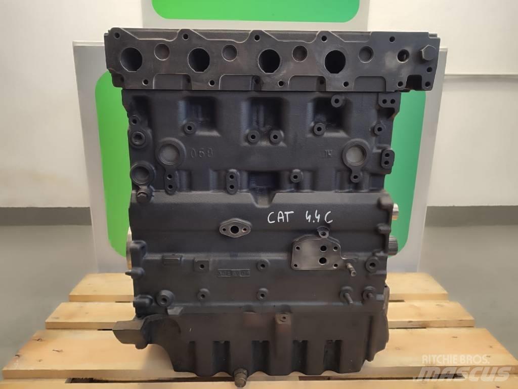 CAT 4.4C engine post 引擎/發動機