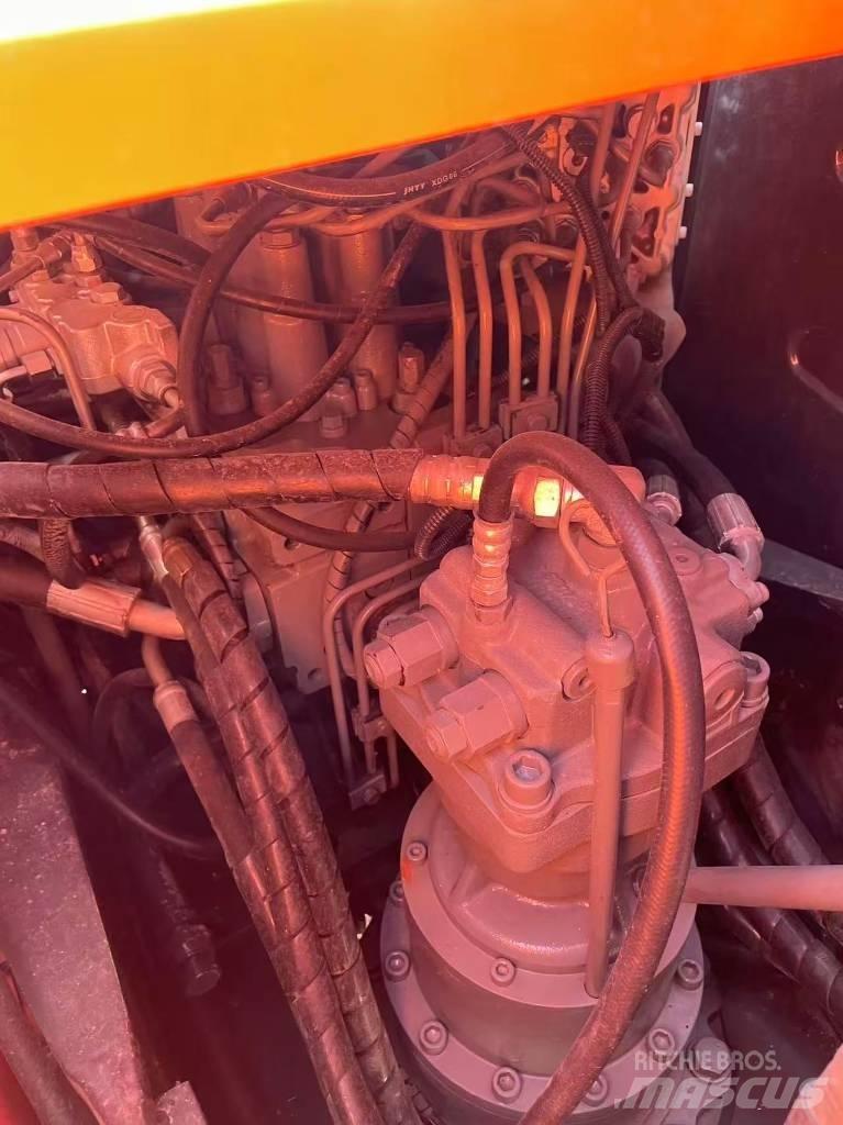 Hitachi 120 履帶式 挖土機/掘鑿機/挖掘機