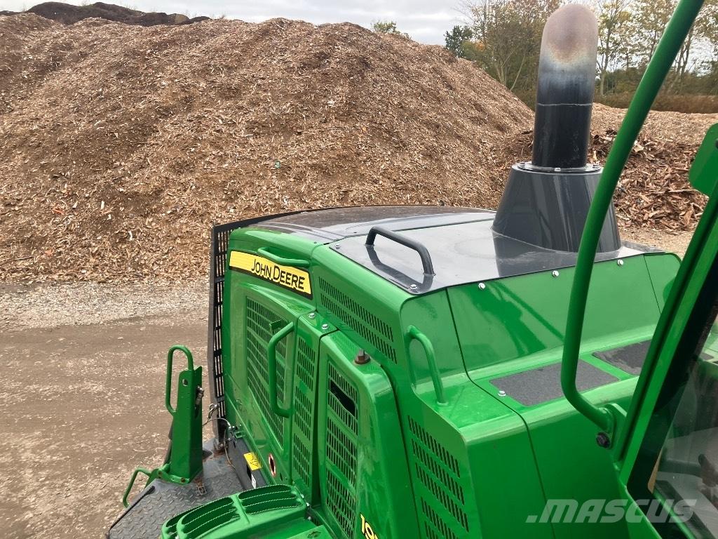 John Deere 1910G 集運機