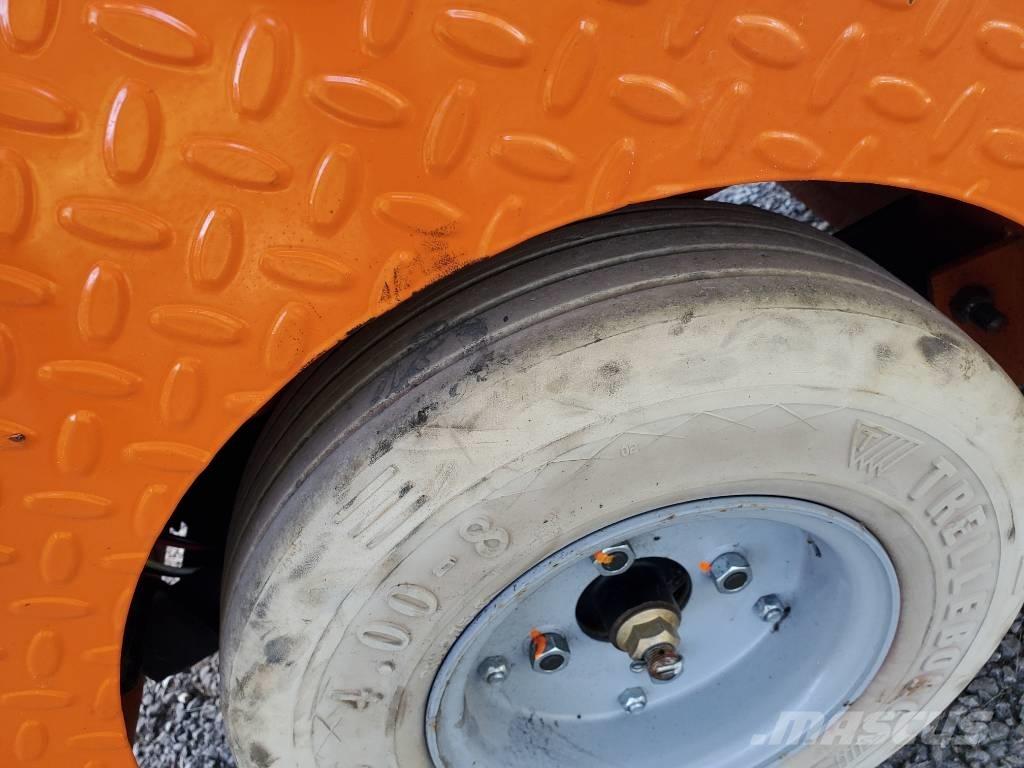 Taylor-Dunn SS536 牽引車
