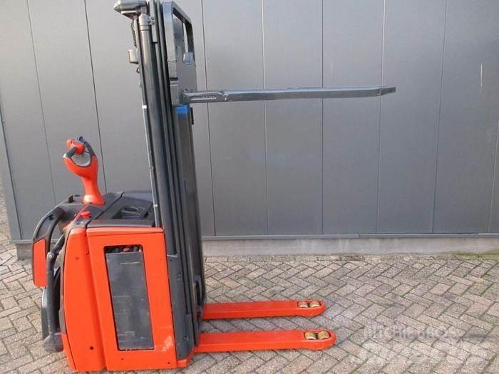 Linde L14 AP 行走控制式堆積機