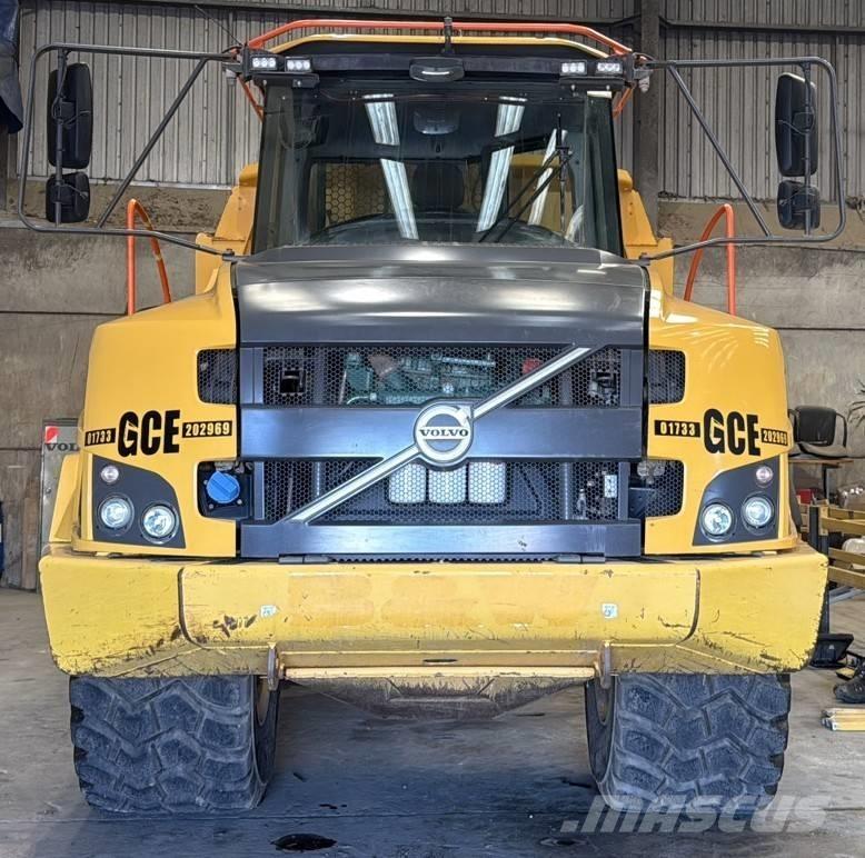 Volvo A 30 G 鉸接式起吊車
