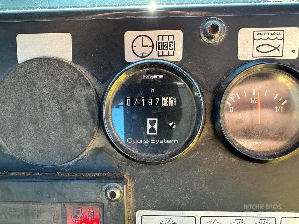 Bomag BW 174 AD 雙輪滾壓機
