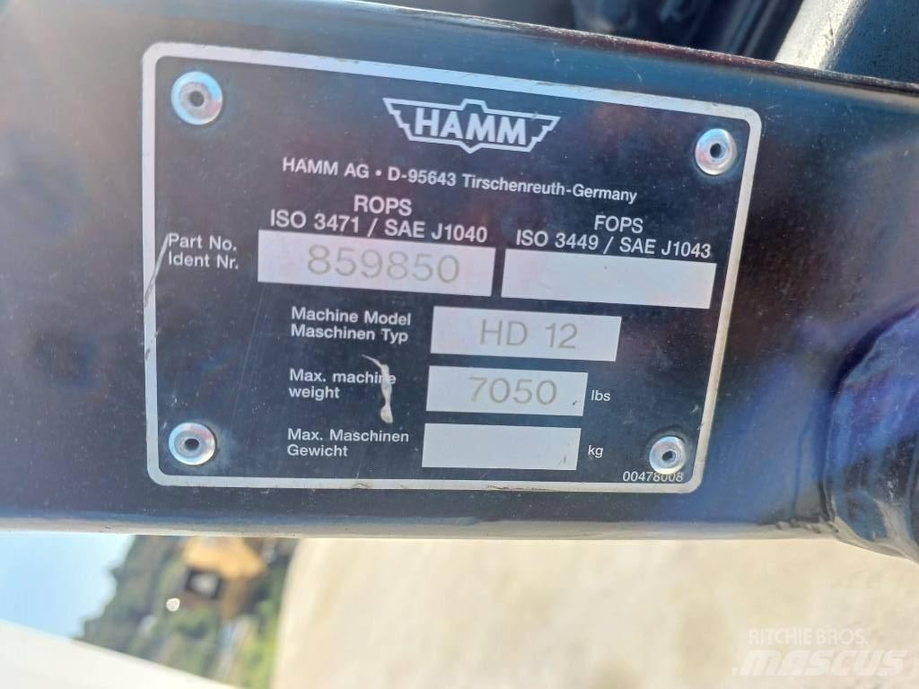 Hamm HD 12 雙輪滾壓機