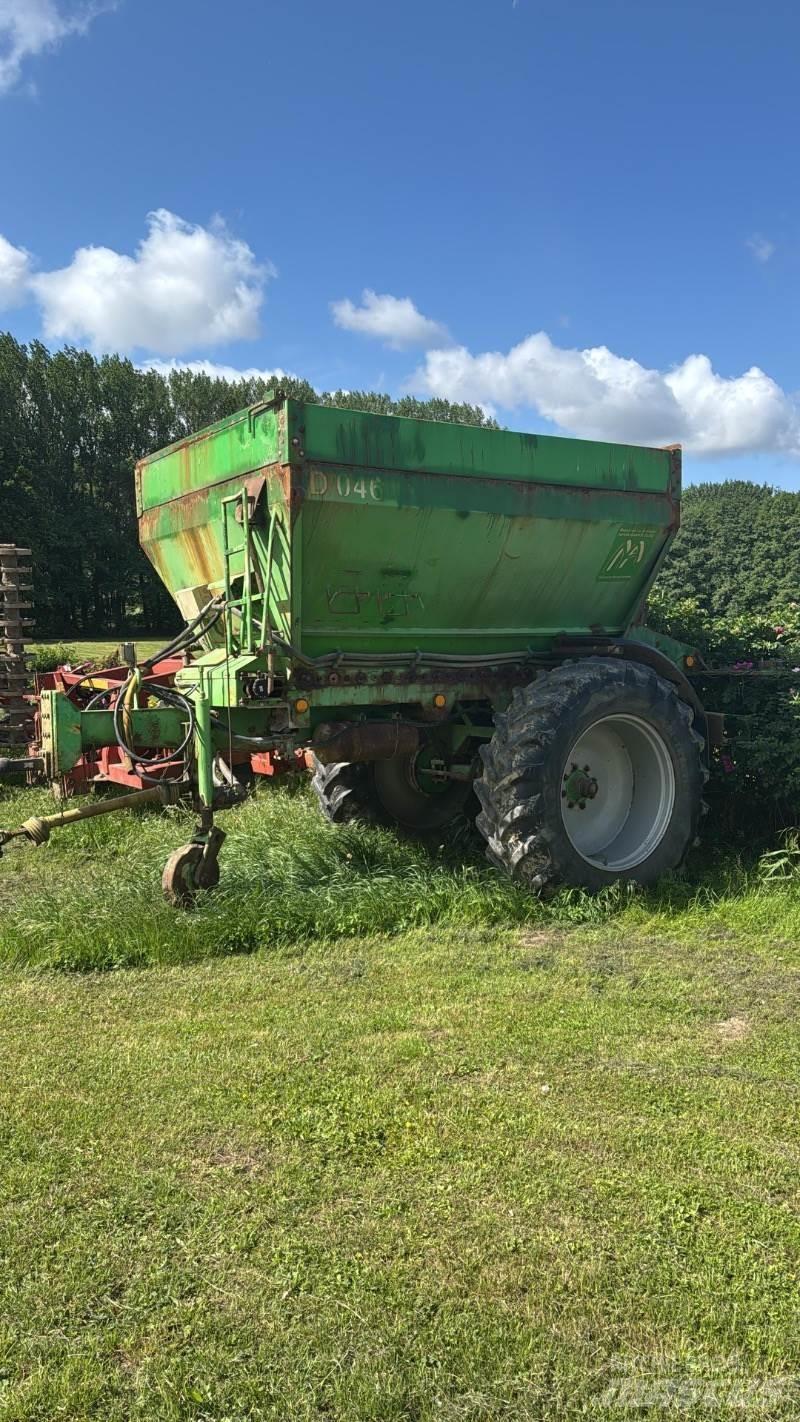  GÜSTROWER D 045 礦物撒布機