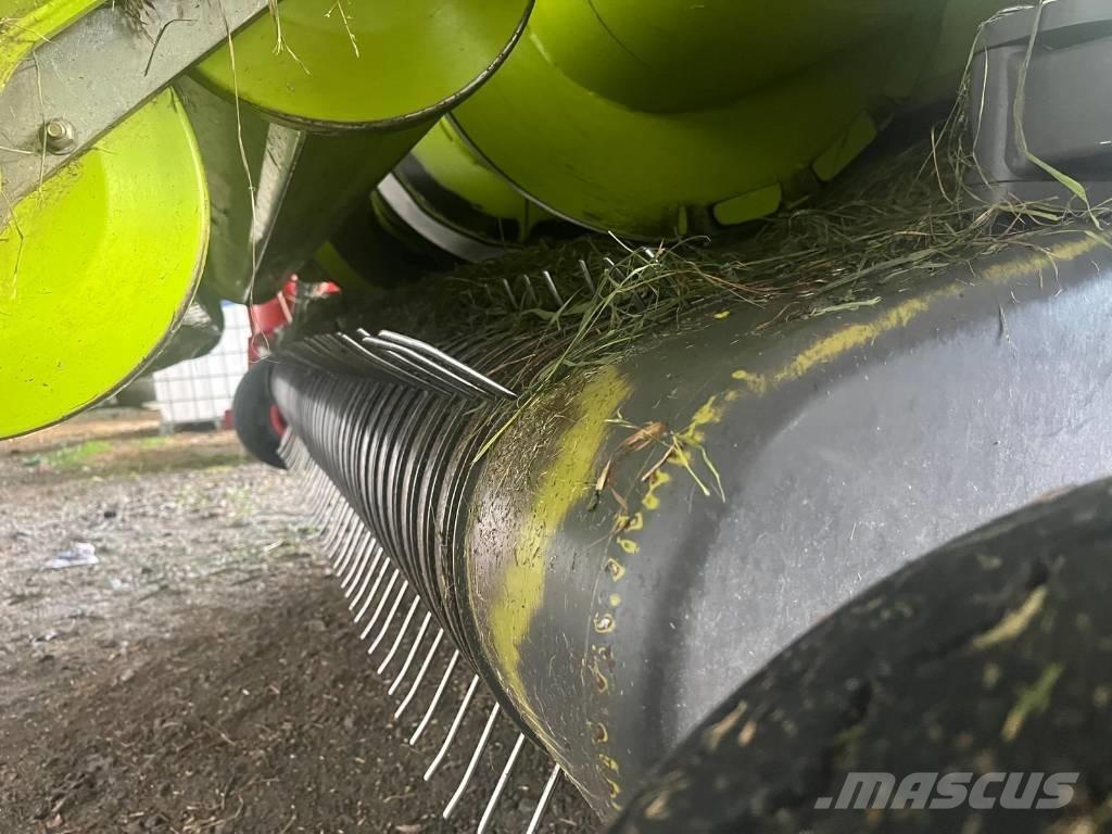 CLAAS Jaguar 930 自走式飼料採集機
