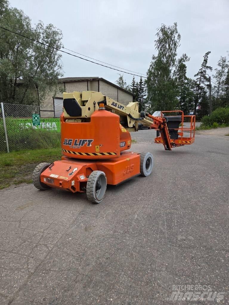 JLG E 400 AJPN 曲臂高空作業車