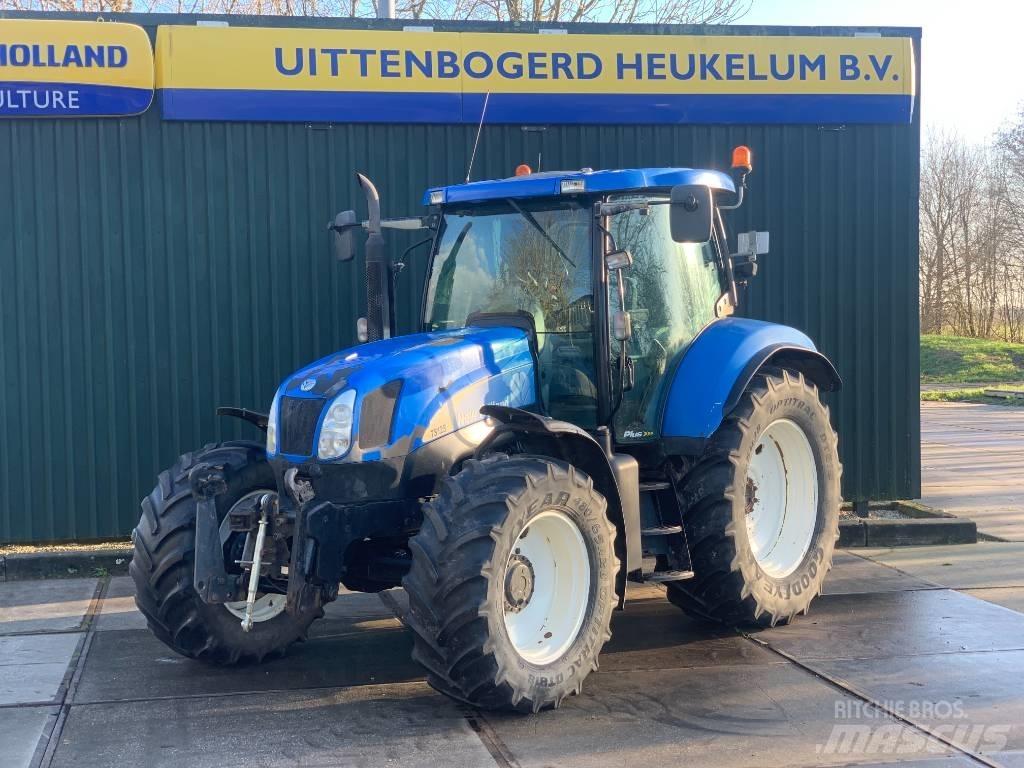 New Holland TS 125 A 曳引機