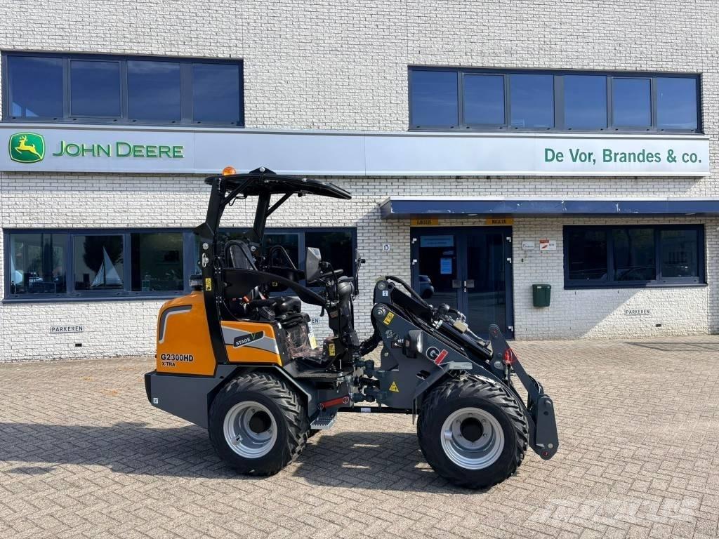 Giant G2300HD Xtra 小型裝載機