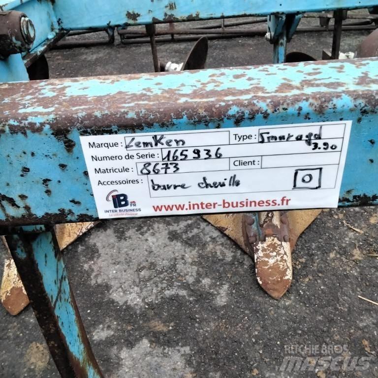 Lemken SMARAGD 中耕管理機