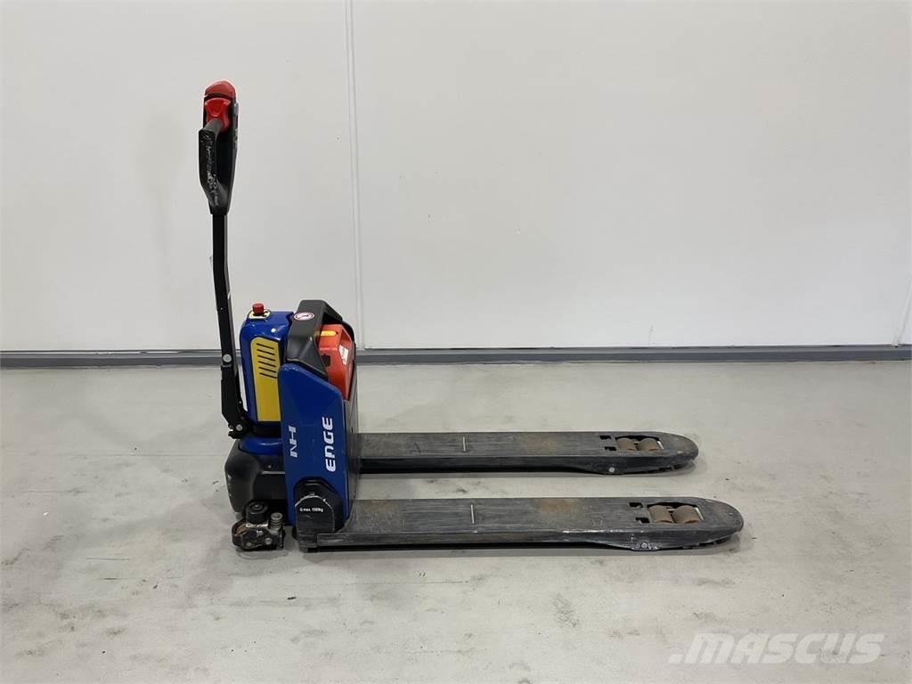 NH SKP1500E 低架升降機