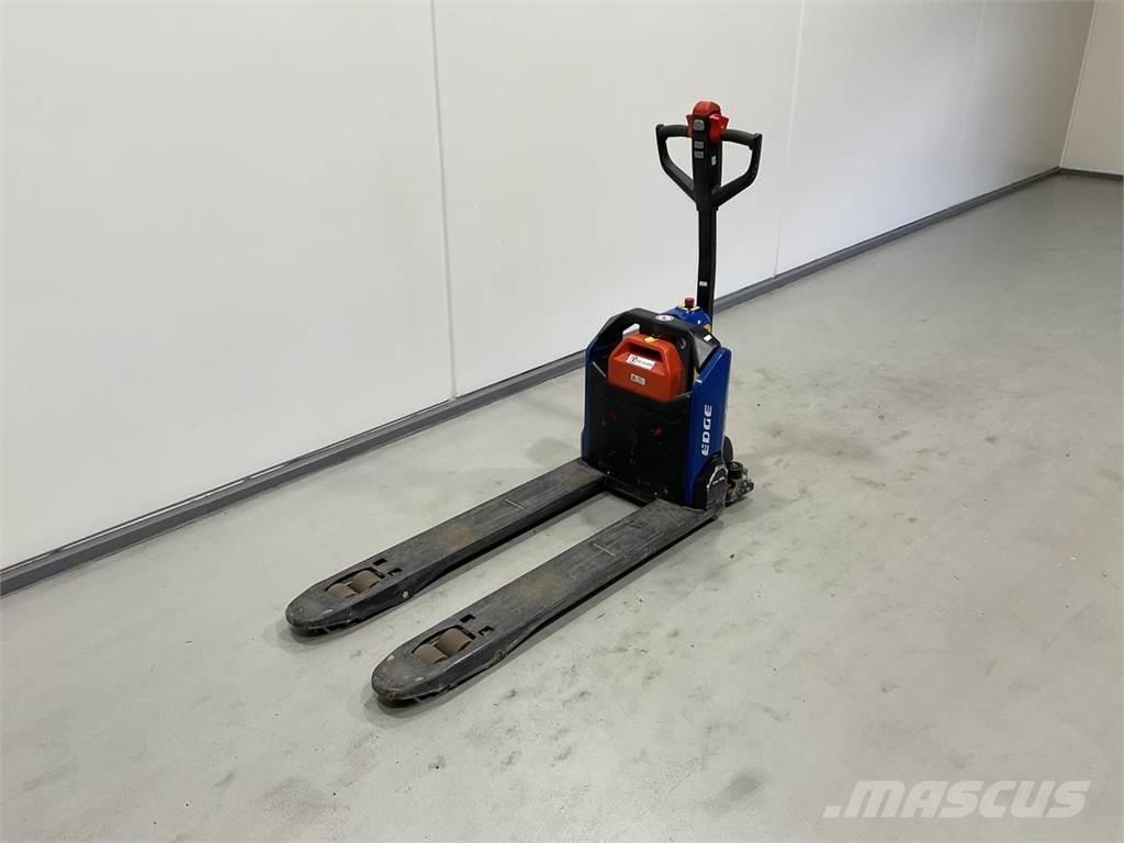 NH SKP1500E 低架升降機