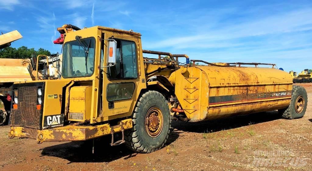 CAT 613 C 刮土機