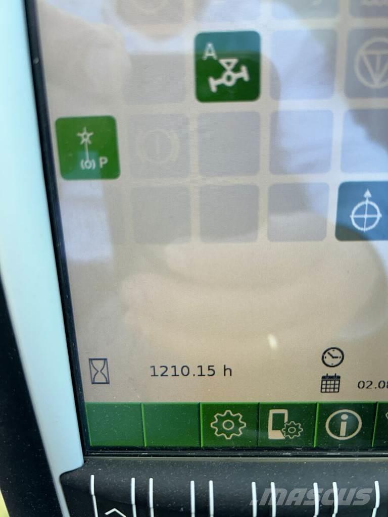 Sennebogen 825MET5 廢棄物/工業用操作車