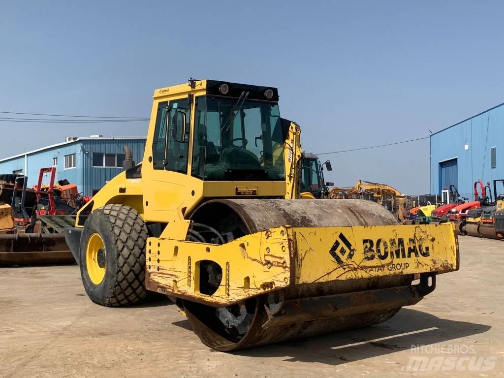 Bomag BW 219 D H-4 單輪滾壓機