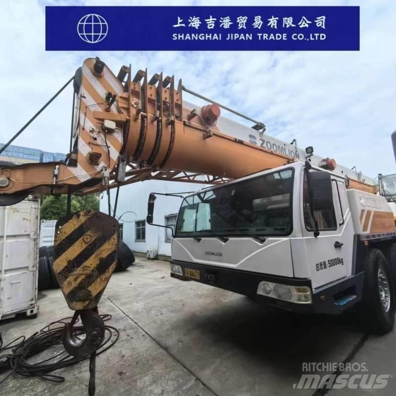 Zoomlion ZTC 800 V 全路面起重機/吊車