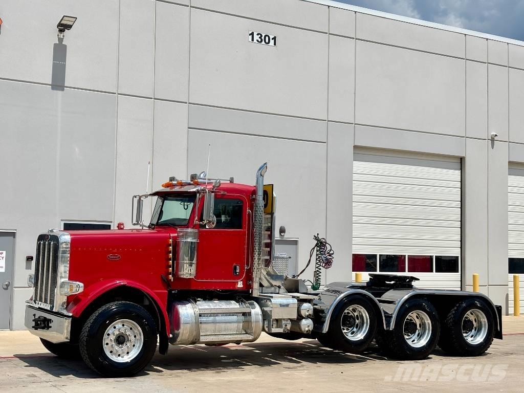 Peterbilt 388 曳引機組件